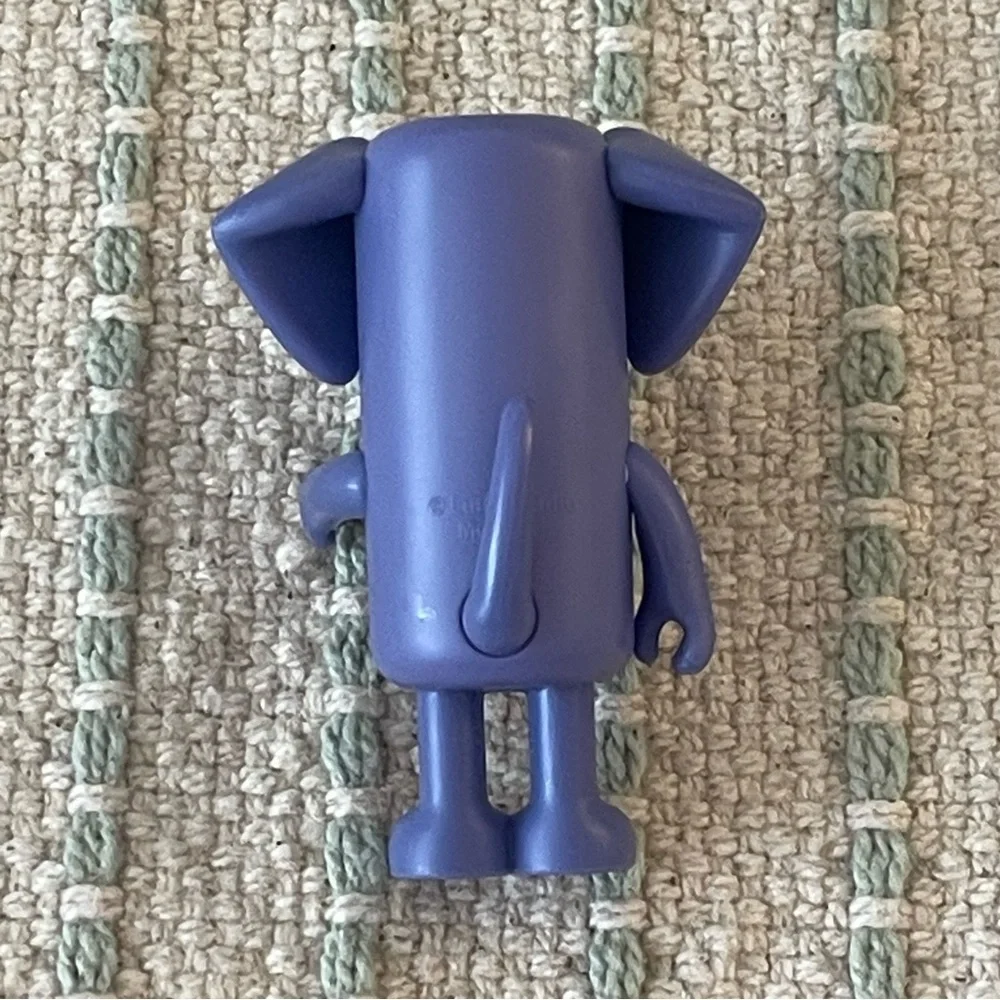 Rare Bluey Jean Luc Character & Friends - French Weimaraner - Labrador Kids Toy